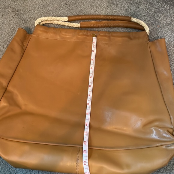 Vintage Furla Tan Leather Shoulder Bag - Picture 11 of 12